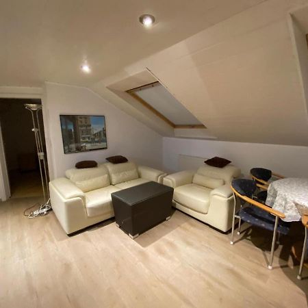 Ferienwohnung Heidelberg Ze-2020-7-Wz Bagian luar foto