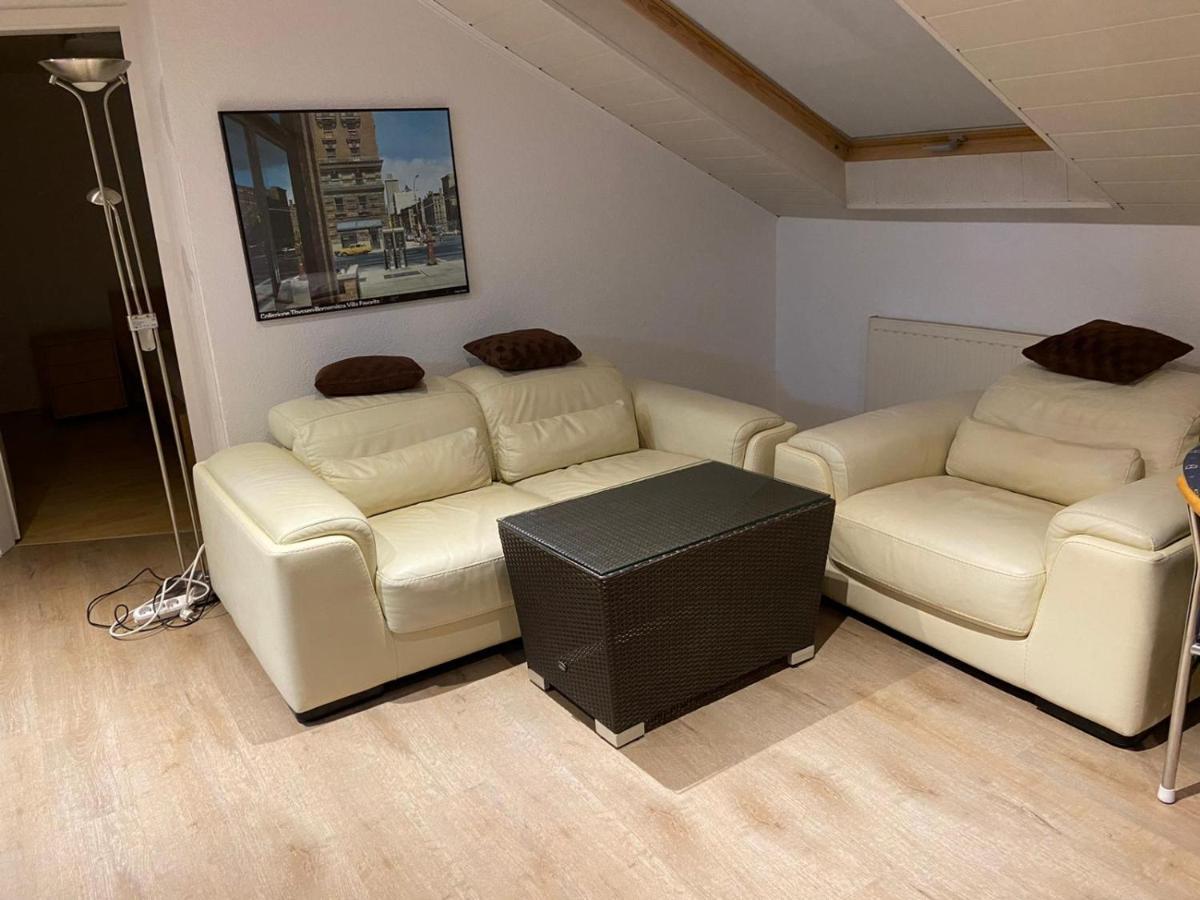 Ferienwohnung Heidelberg Ze-2020-7-Wz Bagian luar foto