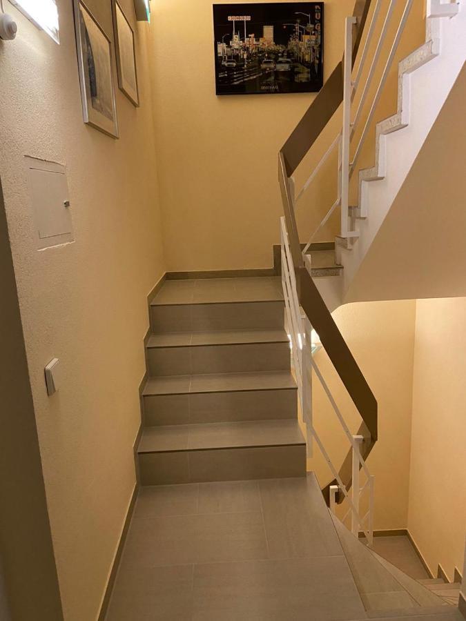 Ferienwohnung Heidelberg Ze-2020-7-Wz Bagian luar foto